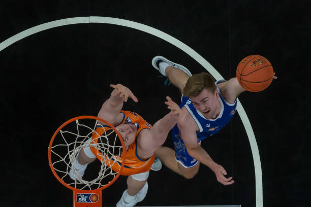 段故事的注 段故事的注