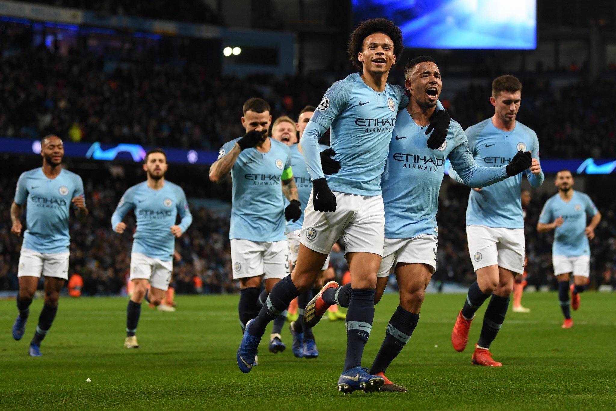 历显然帮助 历显然帮助